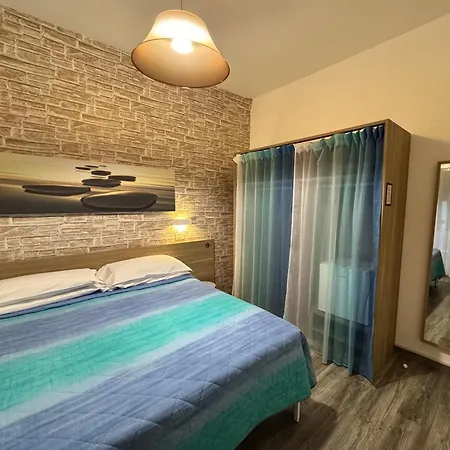 Regina Urban 利多迪迪耶索洛